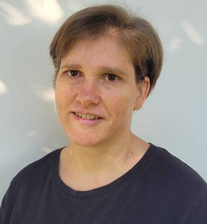 Mayer-Bogn�r Andrea